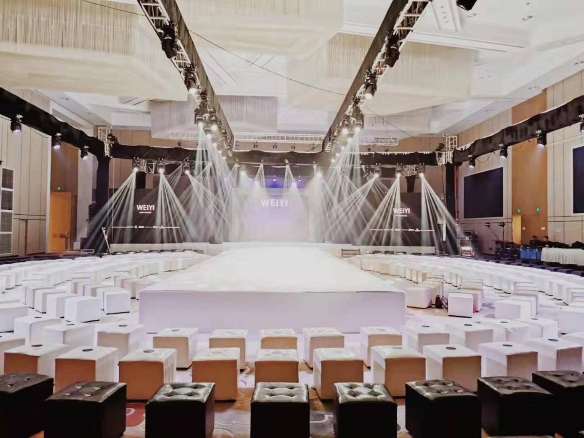 Howard Johnson Xiangyu Plaza Linyi Linyi  Eksteriør bilde