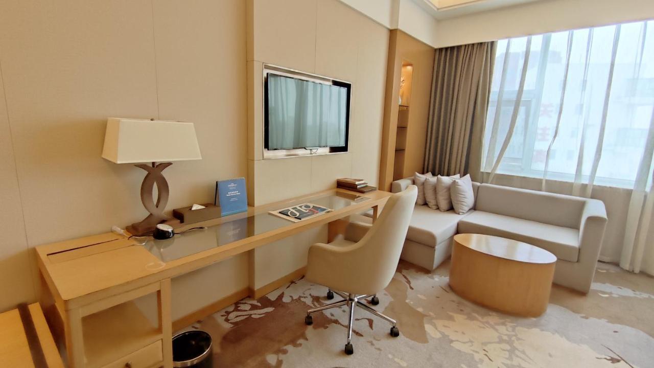 Howard Johnson Xiangyu Plaza Linyi Linyi  Eksteriør bilde
