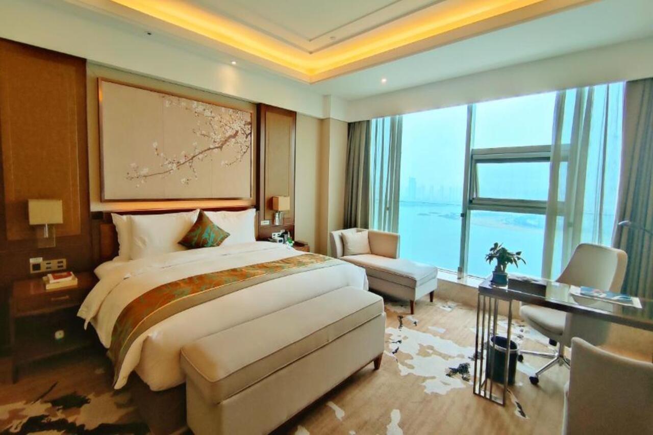 Howard Johnson Xiangyu Plaza Linyi Linyi  Eksteriør bilde