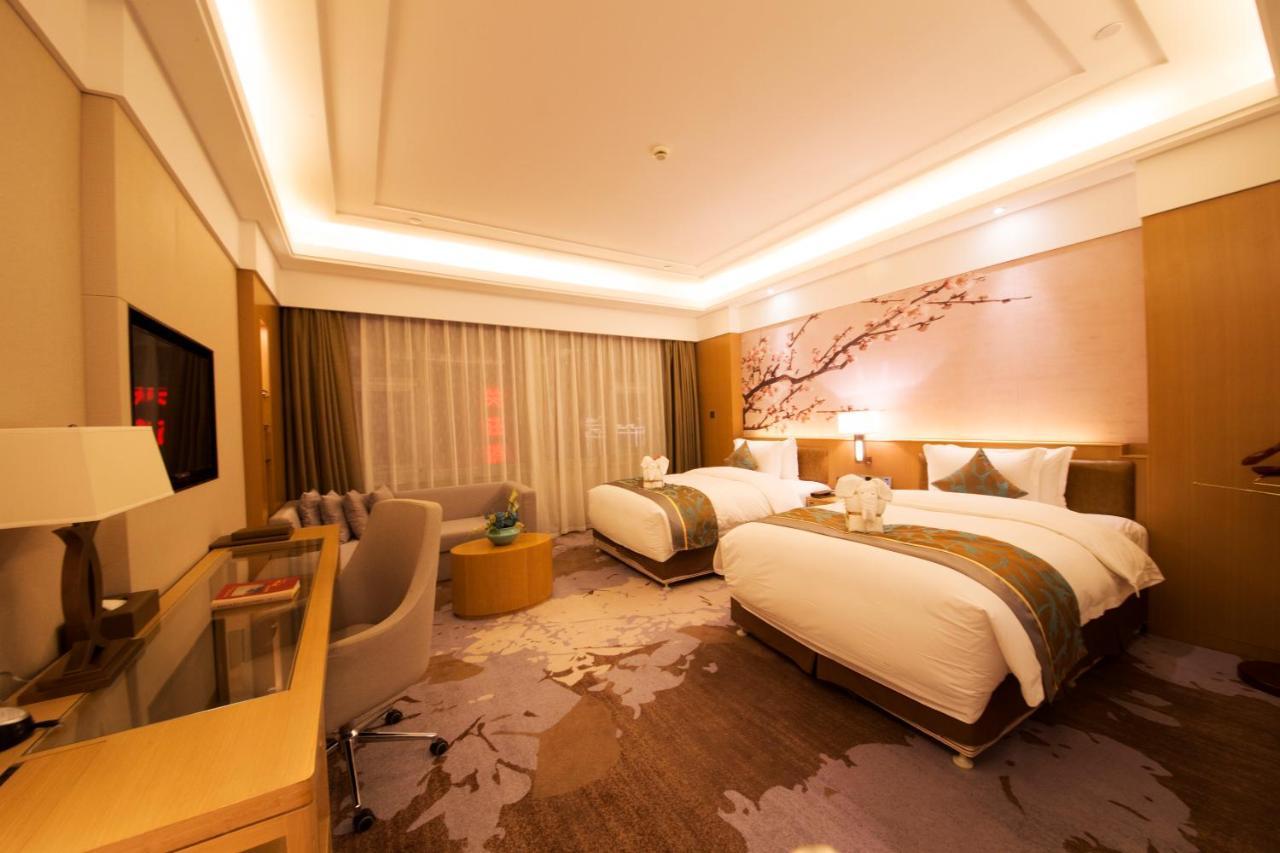 Howard Johnson Xiangyu Plaza Linyi Linyi  Eksteriør bilde