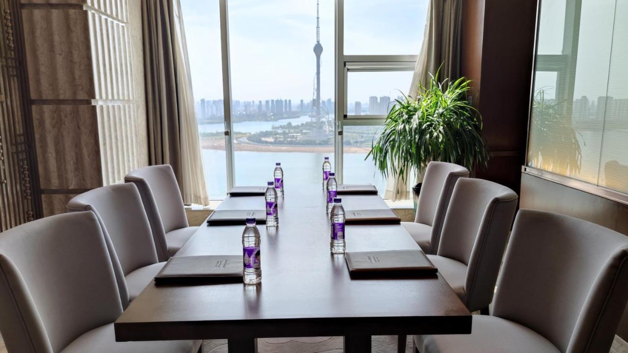 Howard Johnson Xiangyu Plaza Linyi Linyi  Eksteriør bilde